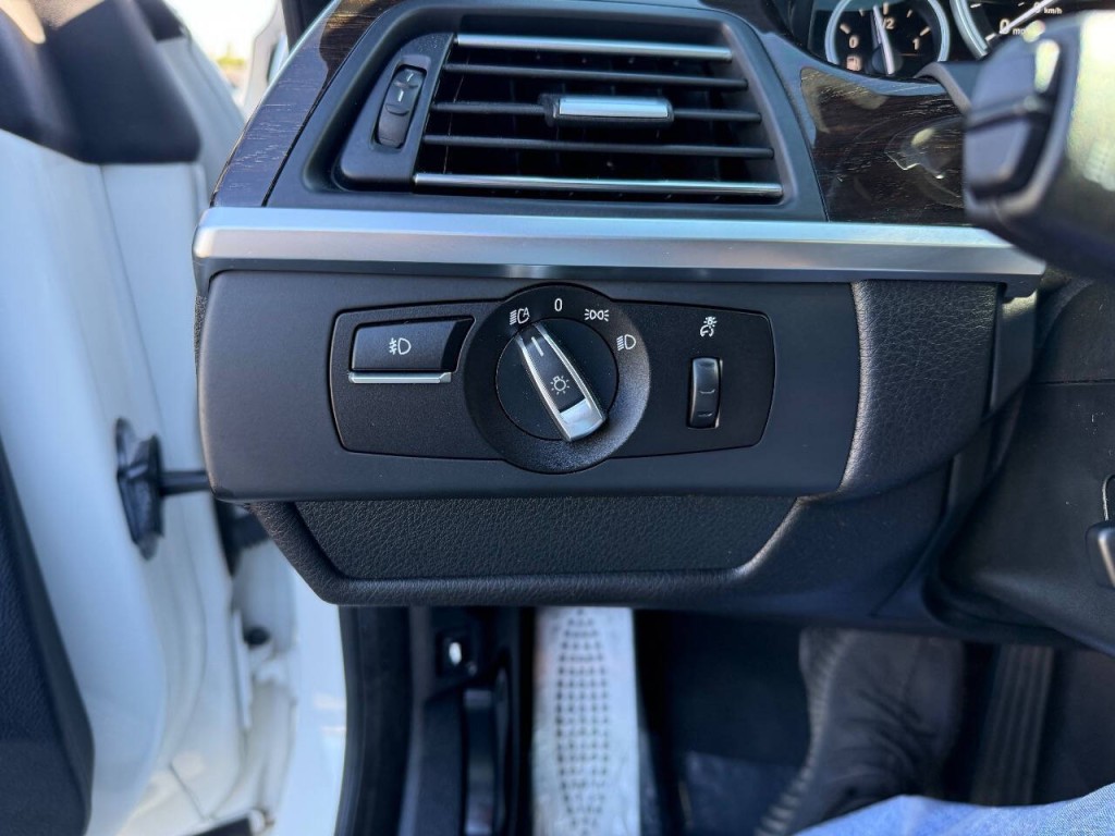 2013 BMW 6 Series Image 18