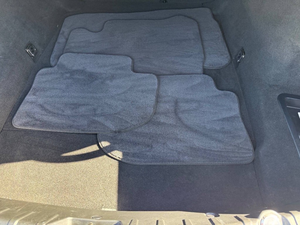 2013 BMW 6 Series Image 31