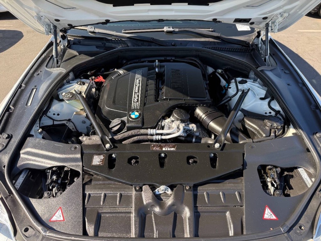 2013 BMW 6 Series Image 38