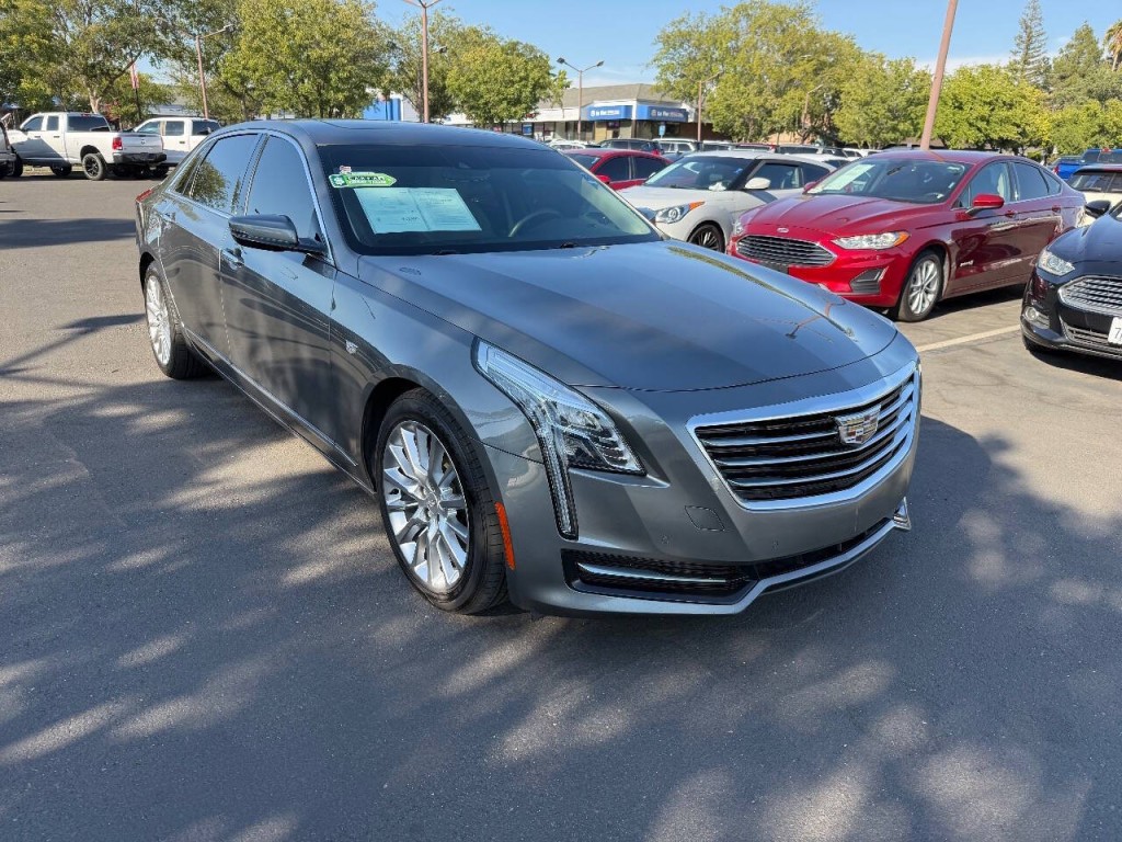 2016 Cadillac CT6 Image 3