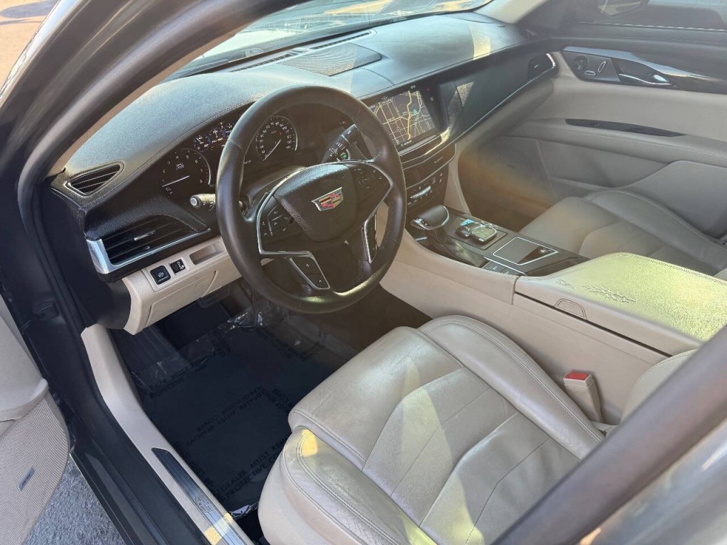 2016 Cadillac CT6 Image 9