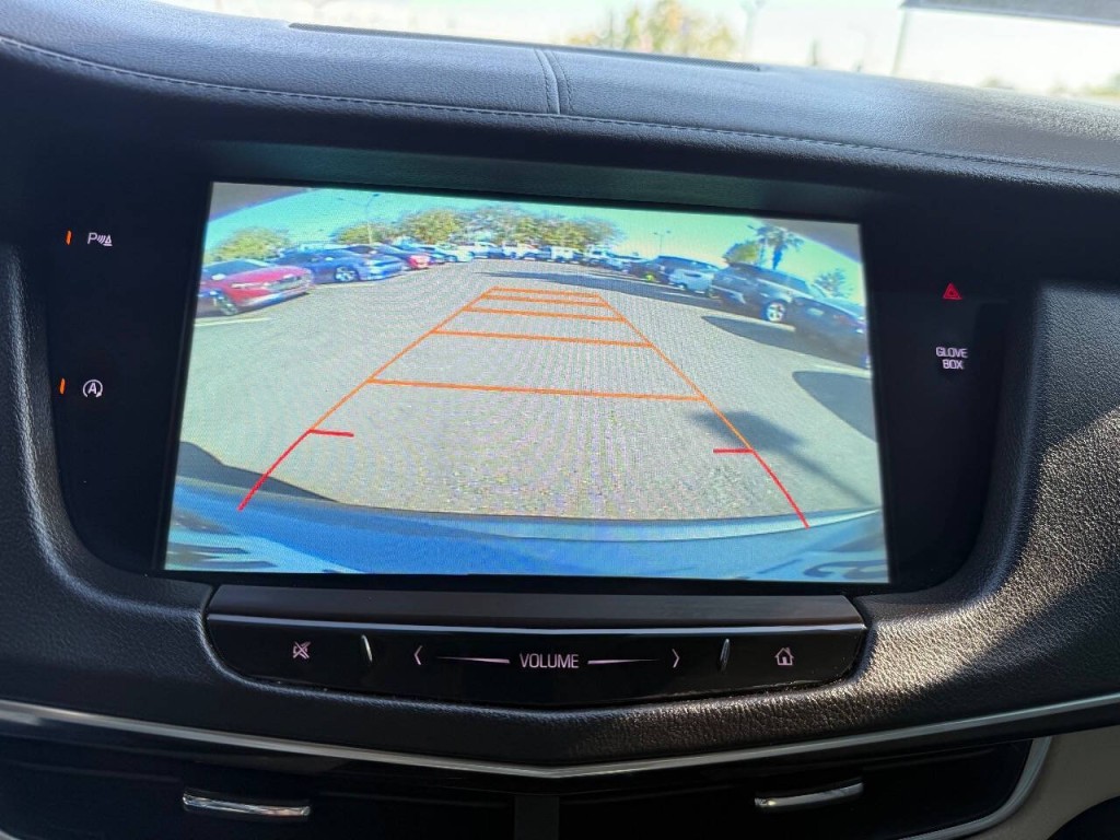 2016 Cadillac CT6 Image 17