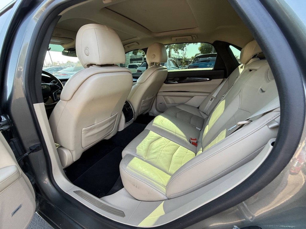 2016 Cadillac CT6 Image 25