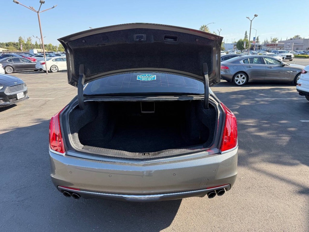 2016 Cadillac CT6 Image 29