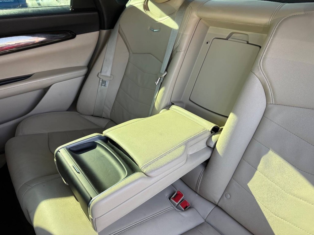 2016 Cadillac CT6 Image 30