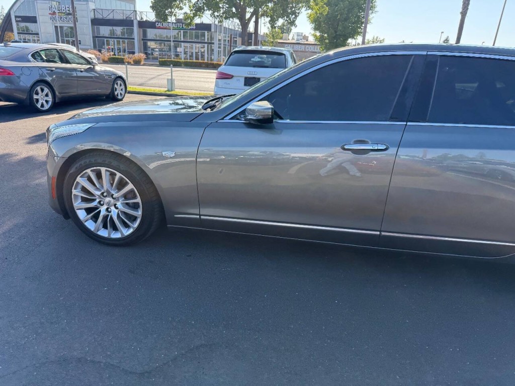 2016 Cadillac CT6 Image 42