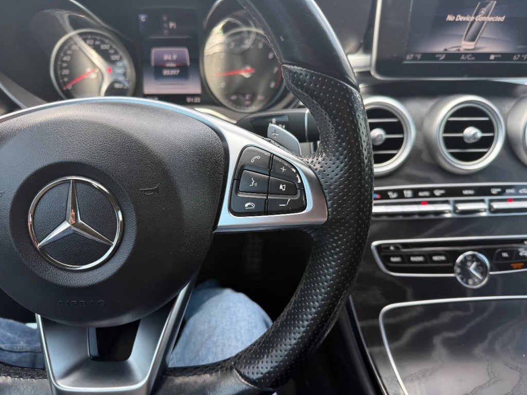2017 Mercedes-Benz C-Class Image 11