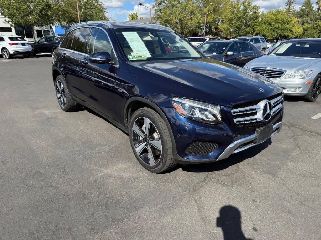 2019 Mercedes-Benz GLC-Class Image 3
