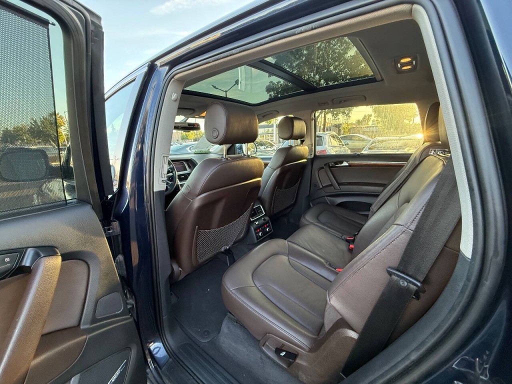 2014 Audi Q7 Image 12