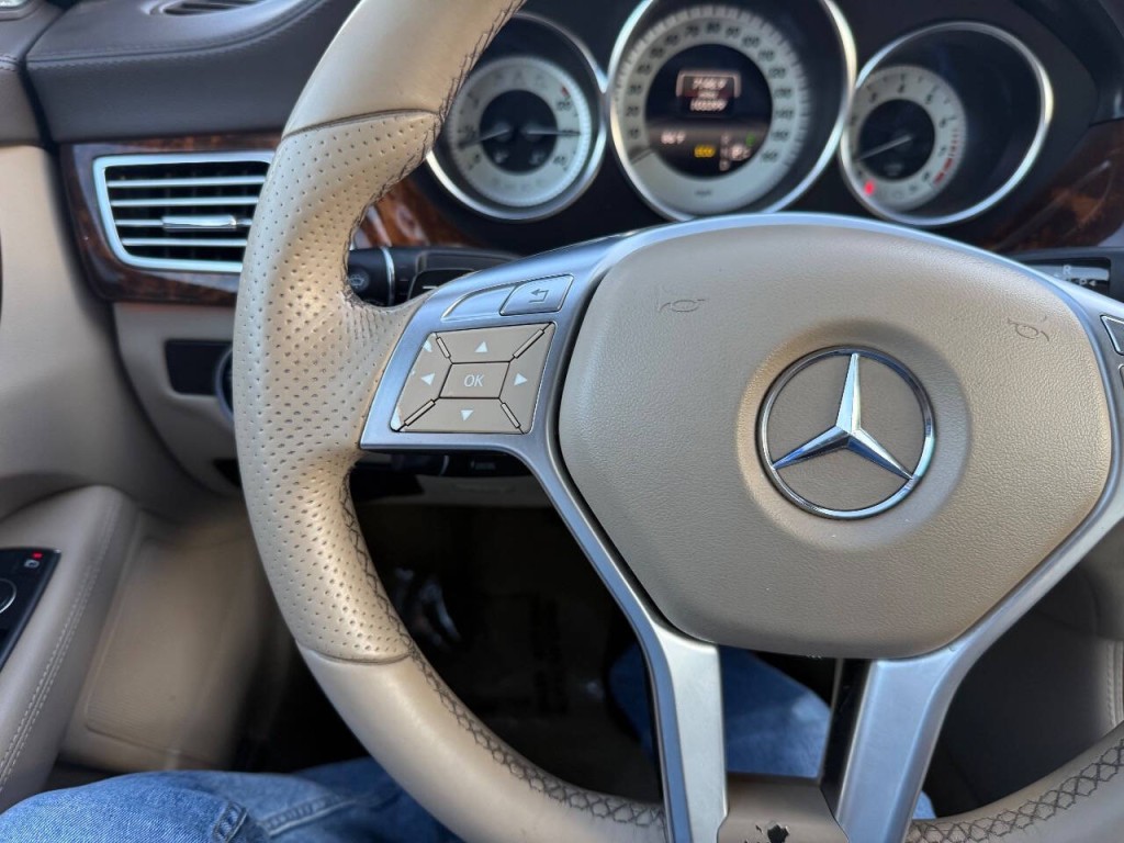 2014 Mercedes-Benz CLS-Class Image 23