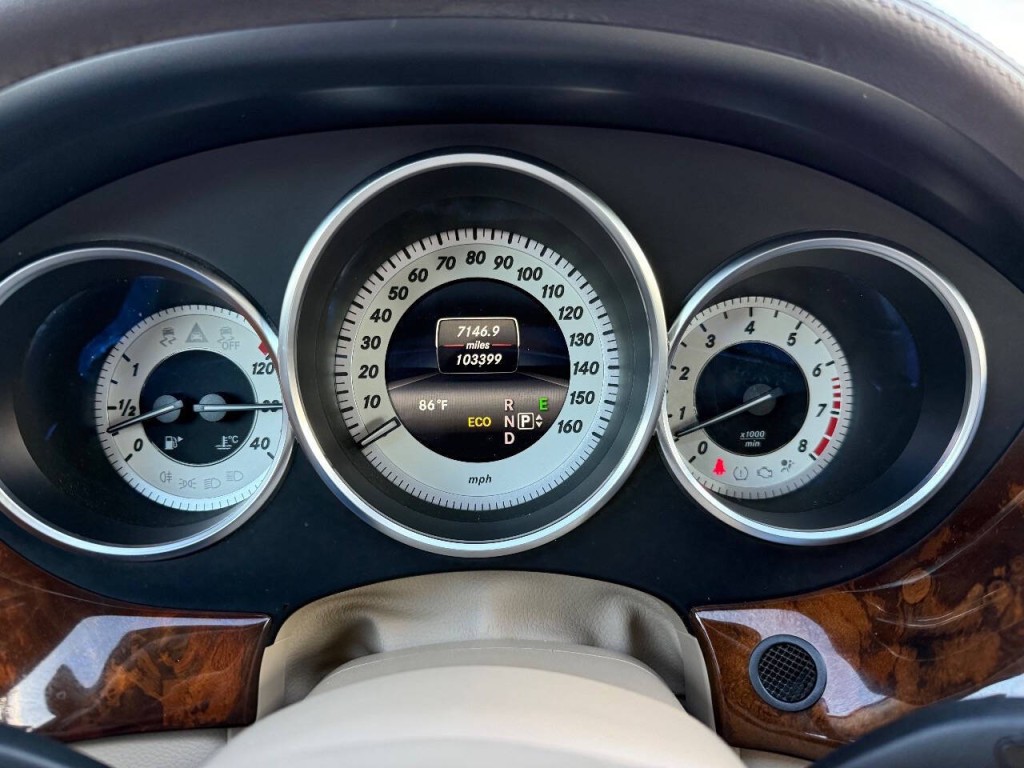 2014 Mercedes-Benz CLS-Class Image 24