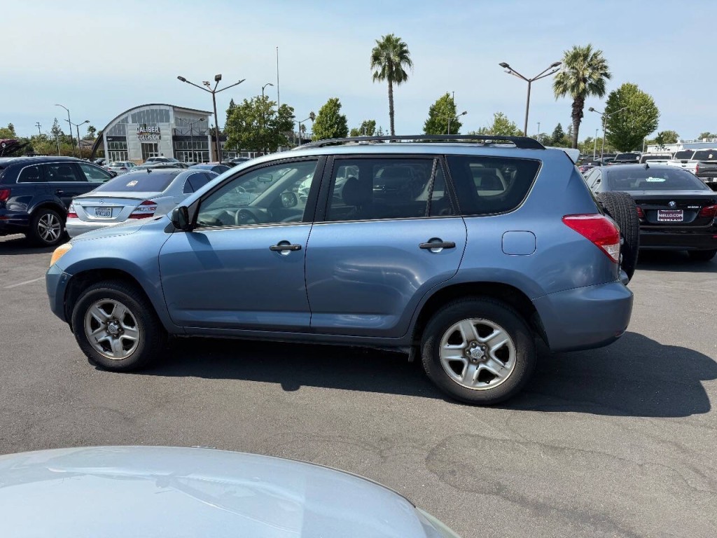 2007 Toyota Rav4 Image 8