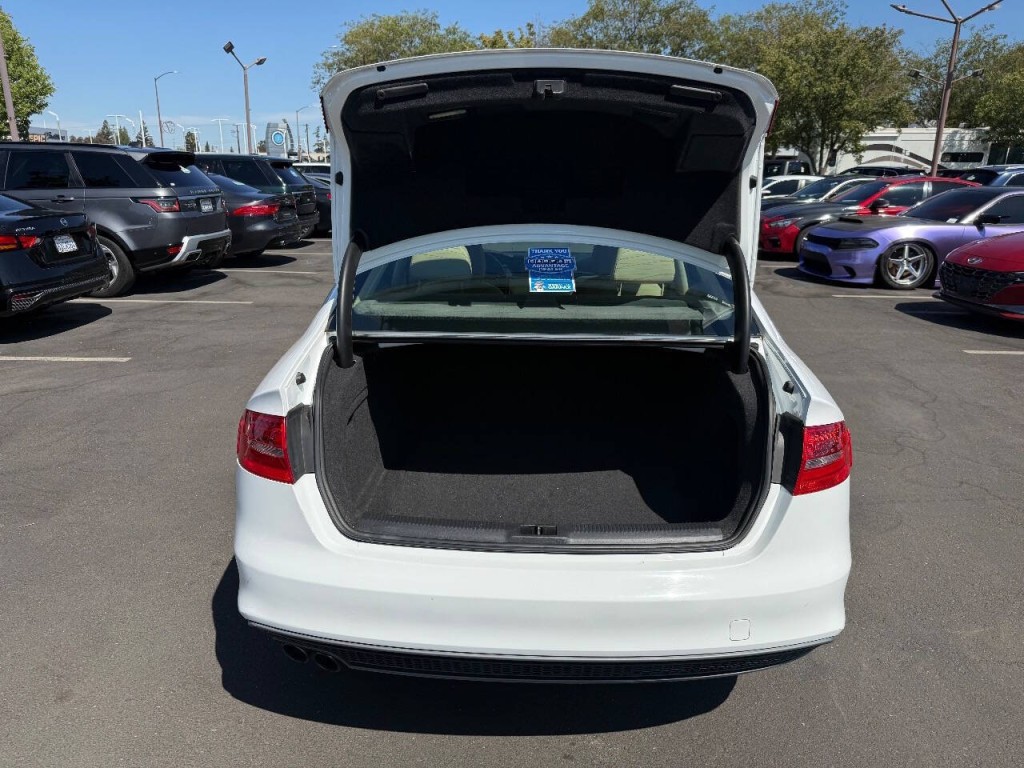 2014 Audi A4 Image 11