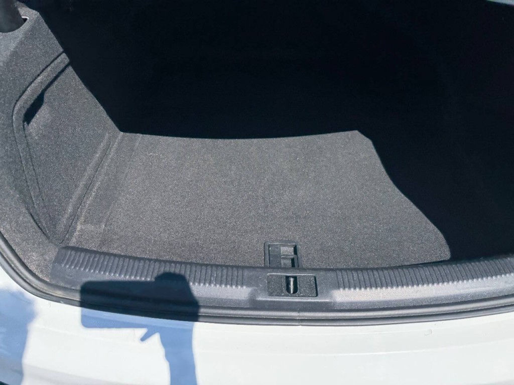 2014 Audi A4 Image 12