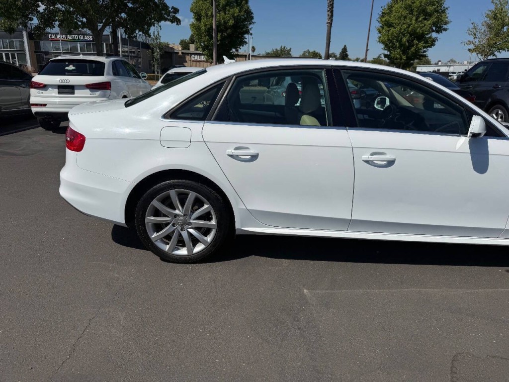 2014 Audi A4 Image 32