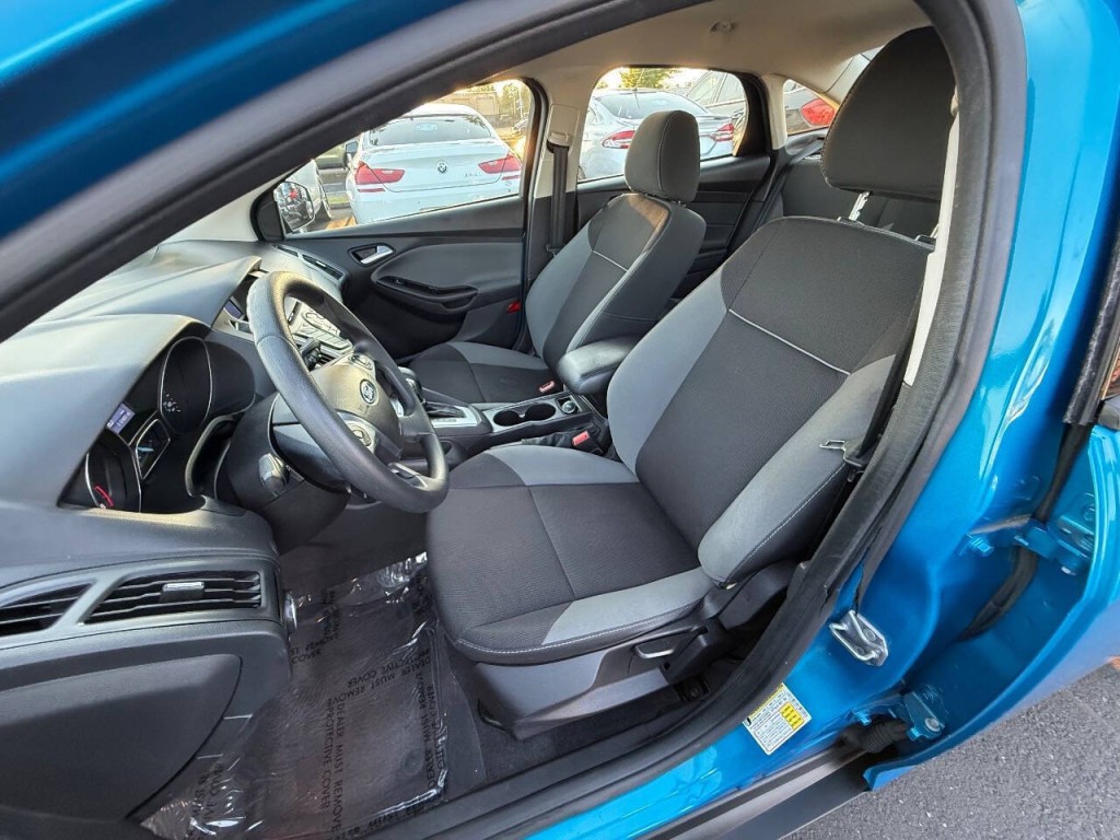 2014 Ford Focus Image 12