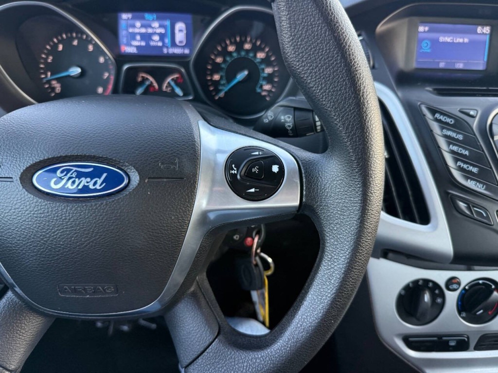 2014 Ford Focus Image 15