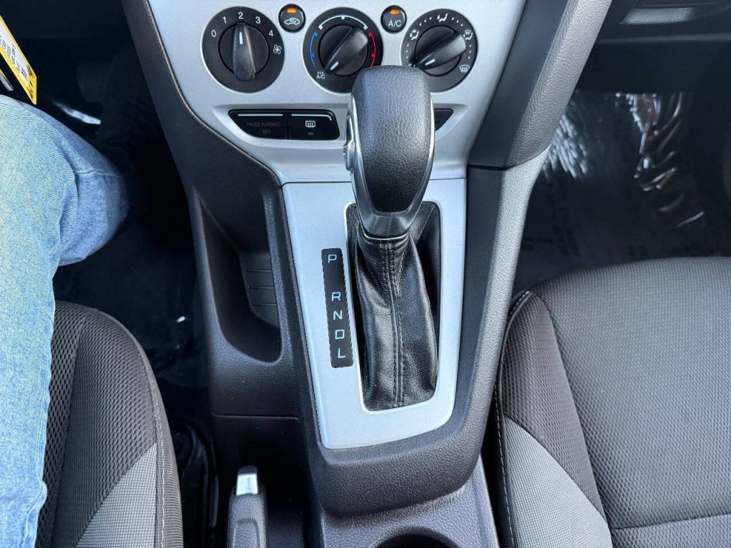 2014 Ford Focus Image 20