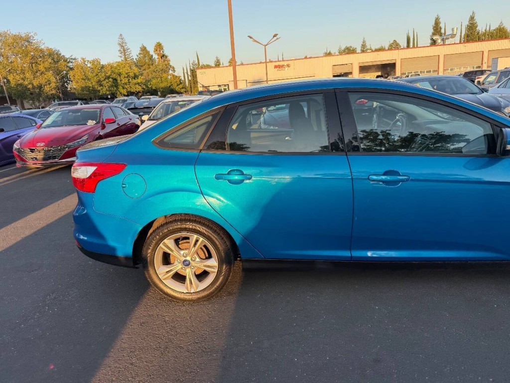 2014 Ford Focus Image 31