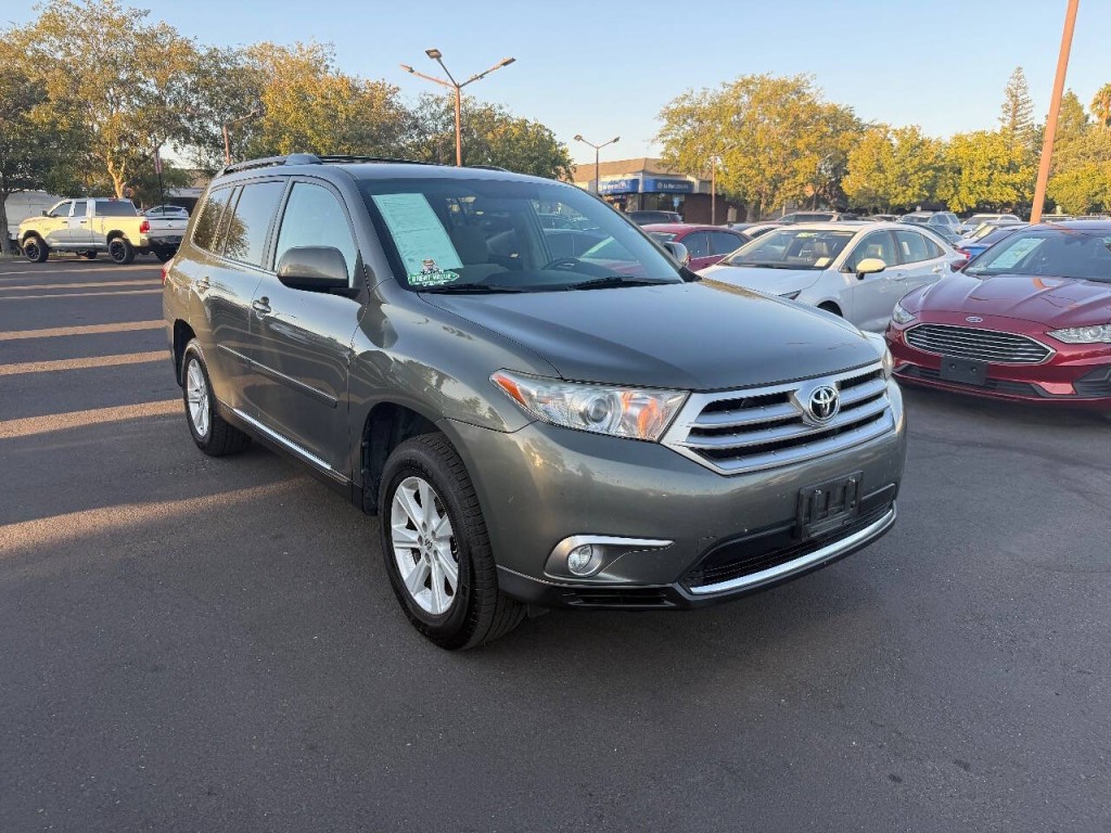 2012 Toyota Highlander Image 4