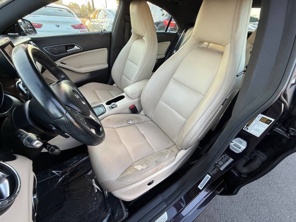 2014 Mercedes-Benz CLA-Class Image 13