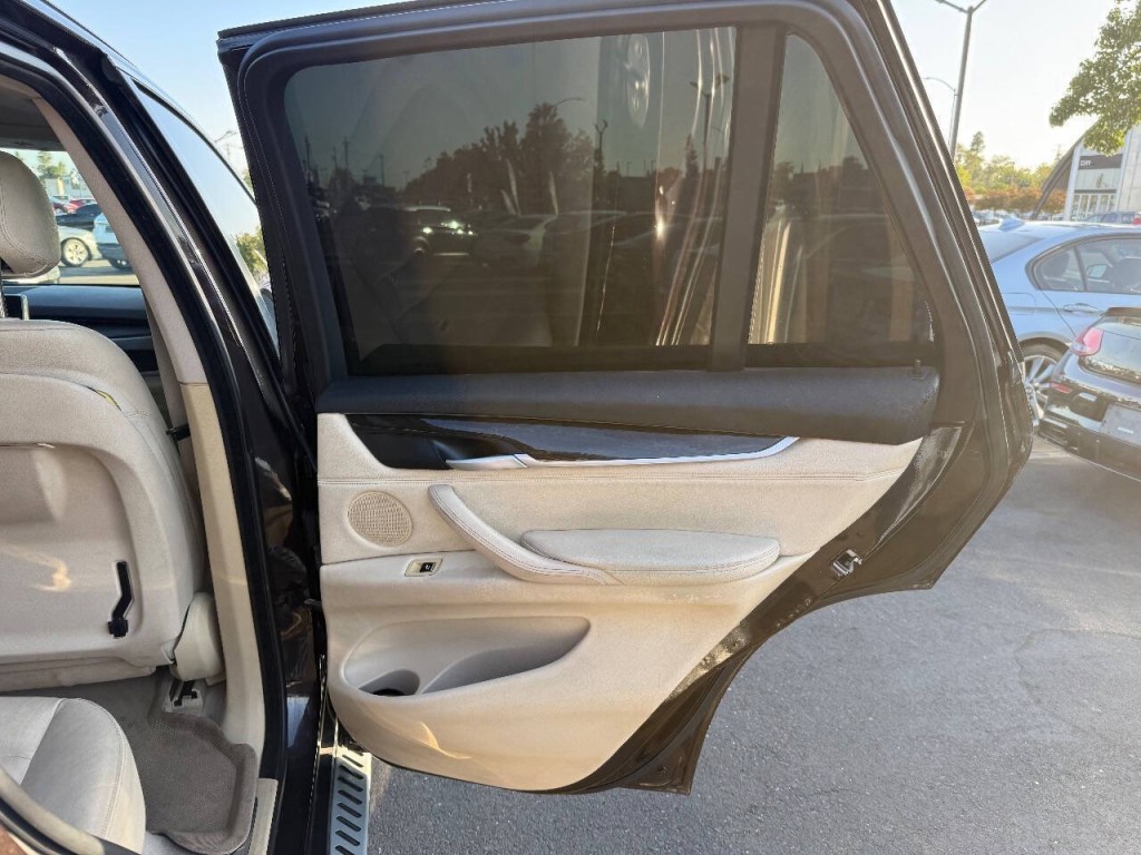 2014 BMW X5 Image 28
