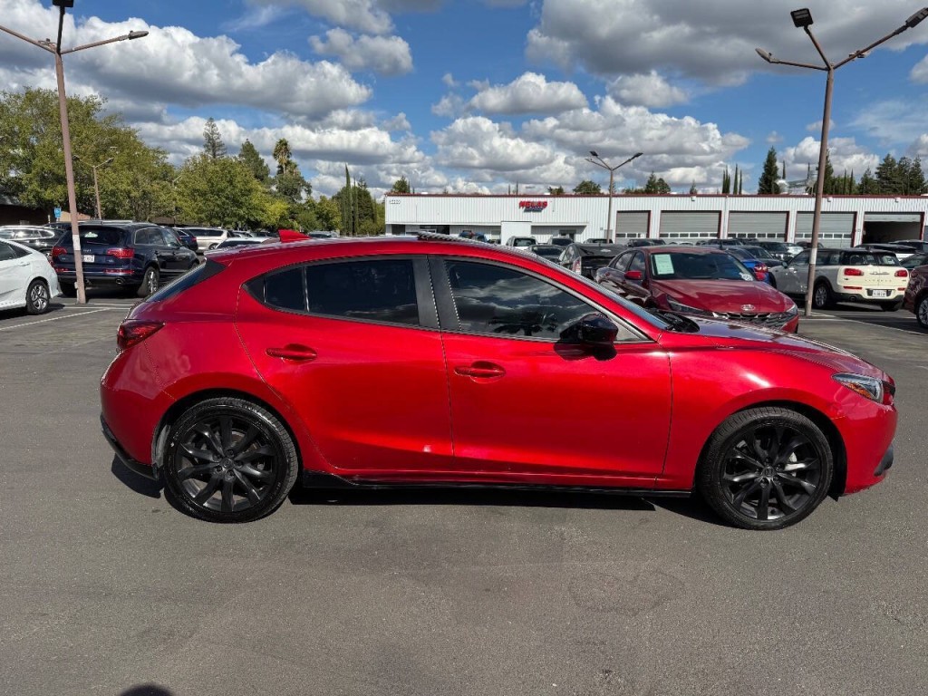 2016 Mazda Mazda3 Image 4