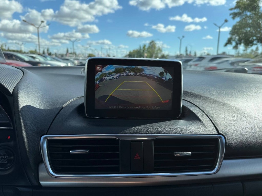 2016 Mazda Mazda3 Image 11