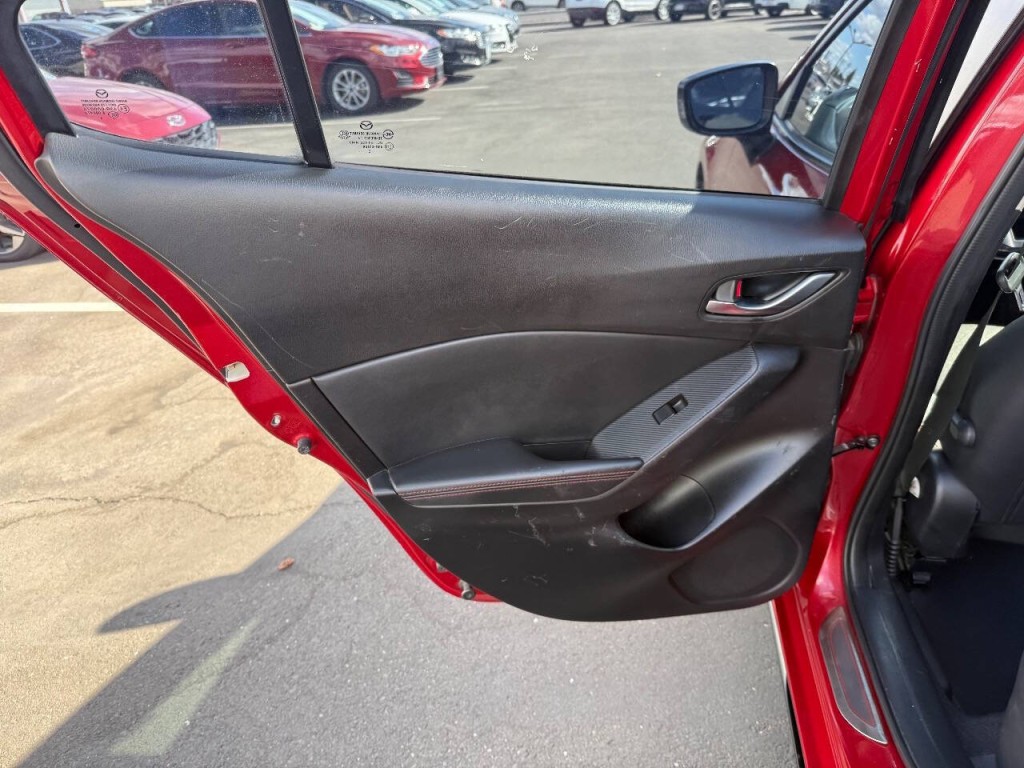 2016 Mazda Mazda3 Image 23