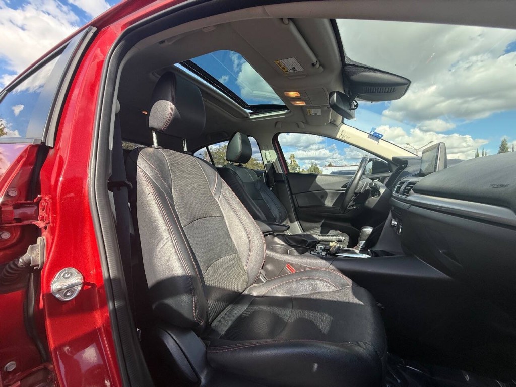 2016 Mazda Mazda3 Image 30