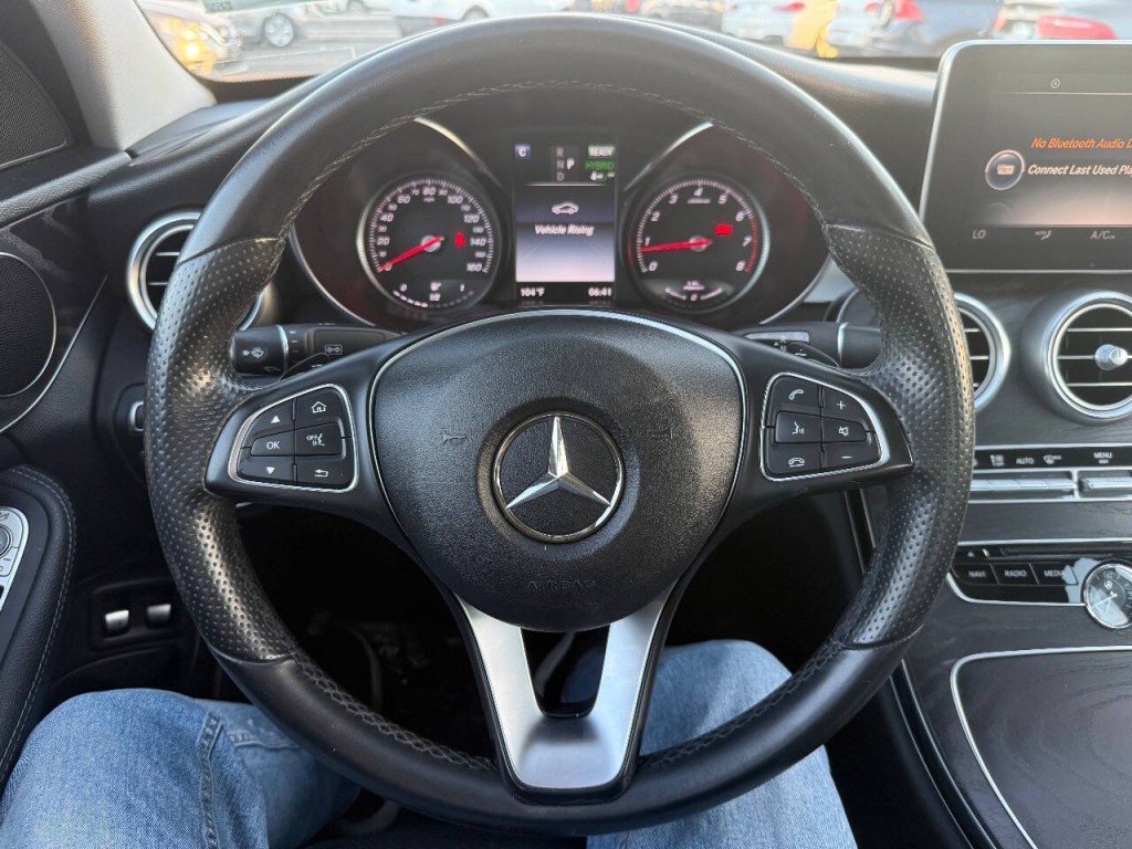 2016 Mercedes-Benz C-Class Image 15