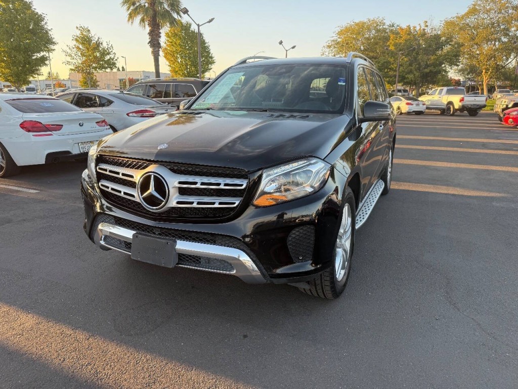 2017 Mercedes-Benz GLS-Class Image 1