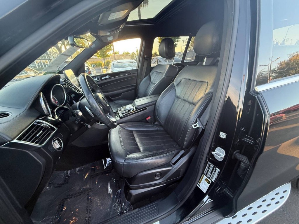 2017 Mercedes-Benz GLS-Class Image 19