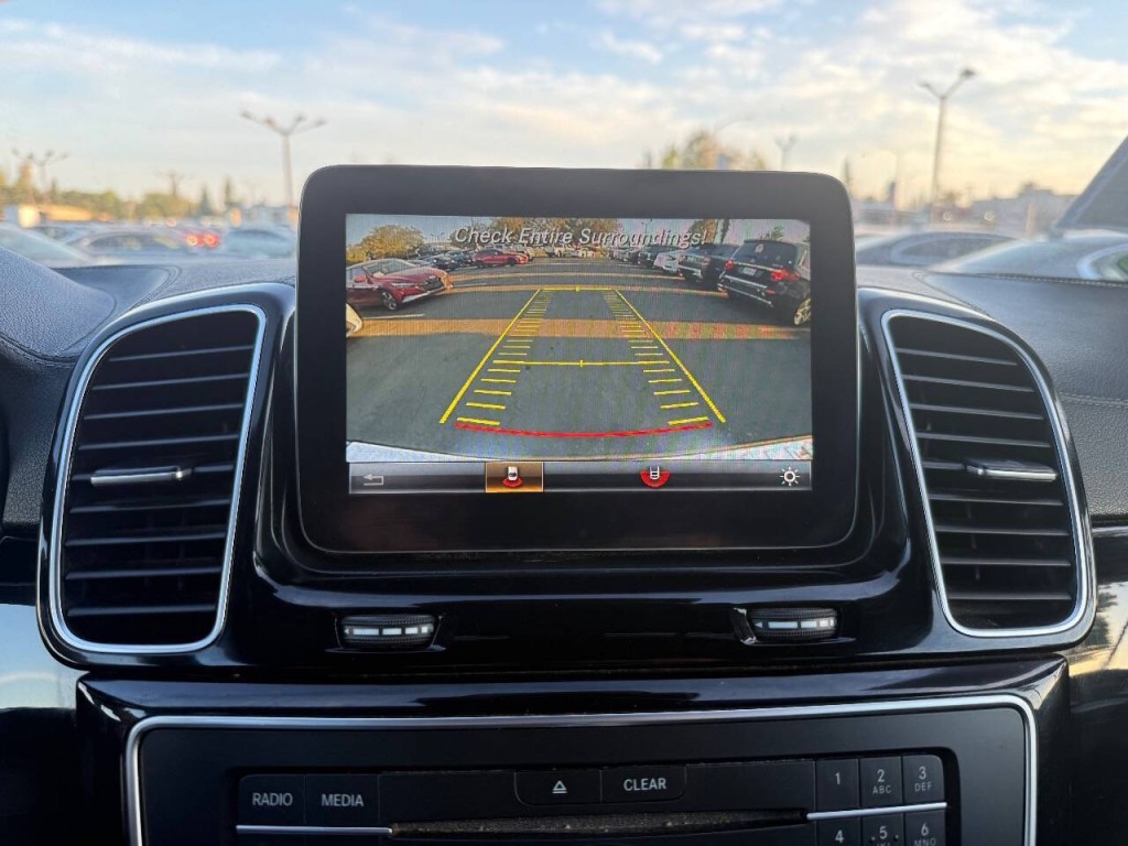 2017 Mercedes-Benz GLS-Class Image 26