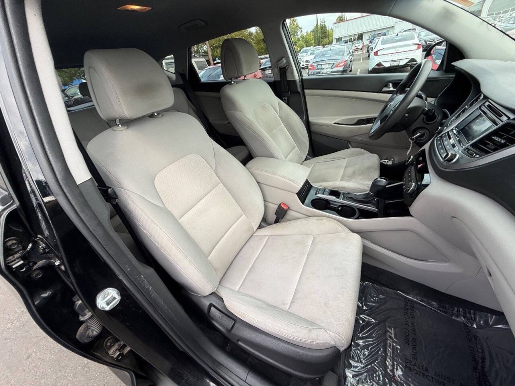 2017 Hyundai Tucson Image 9