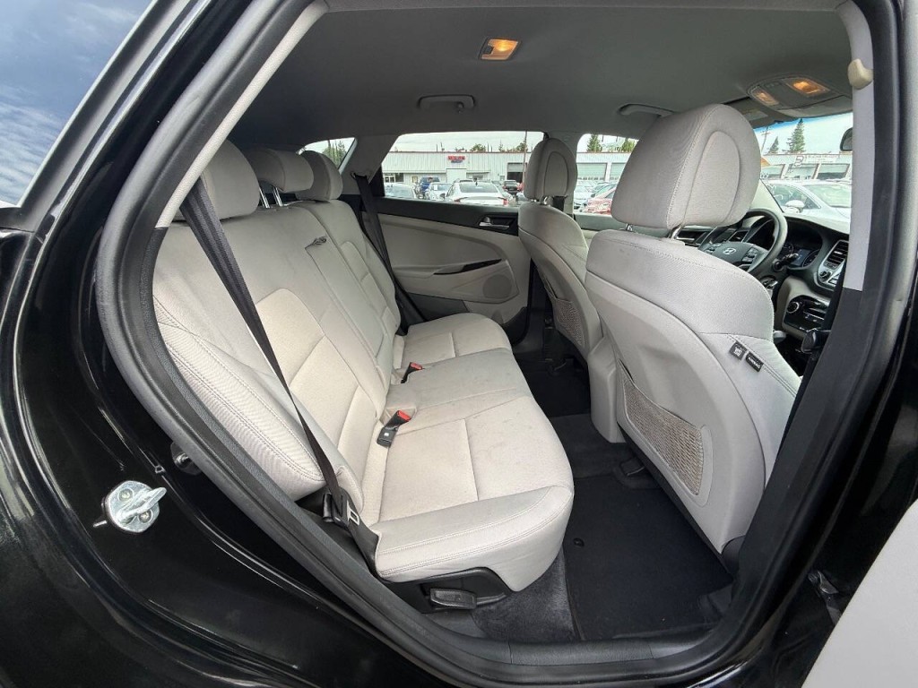 2017 Hyundai Tucson Image 10