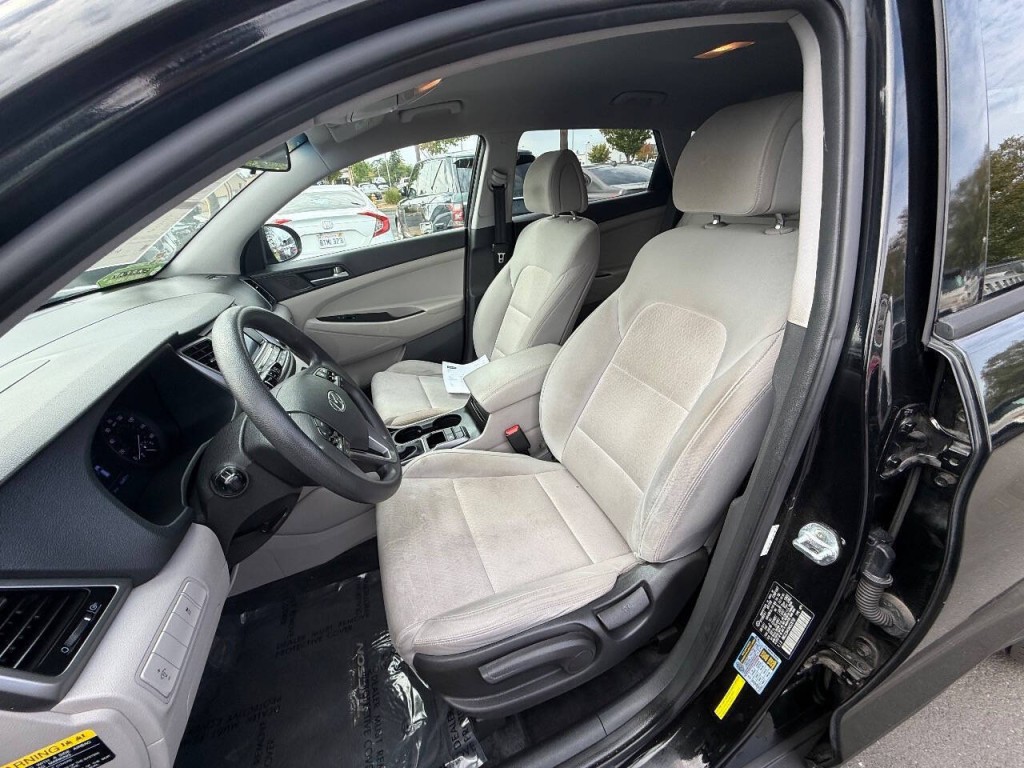 2017 Hyundai Tucson Image 12