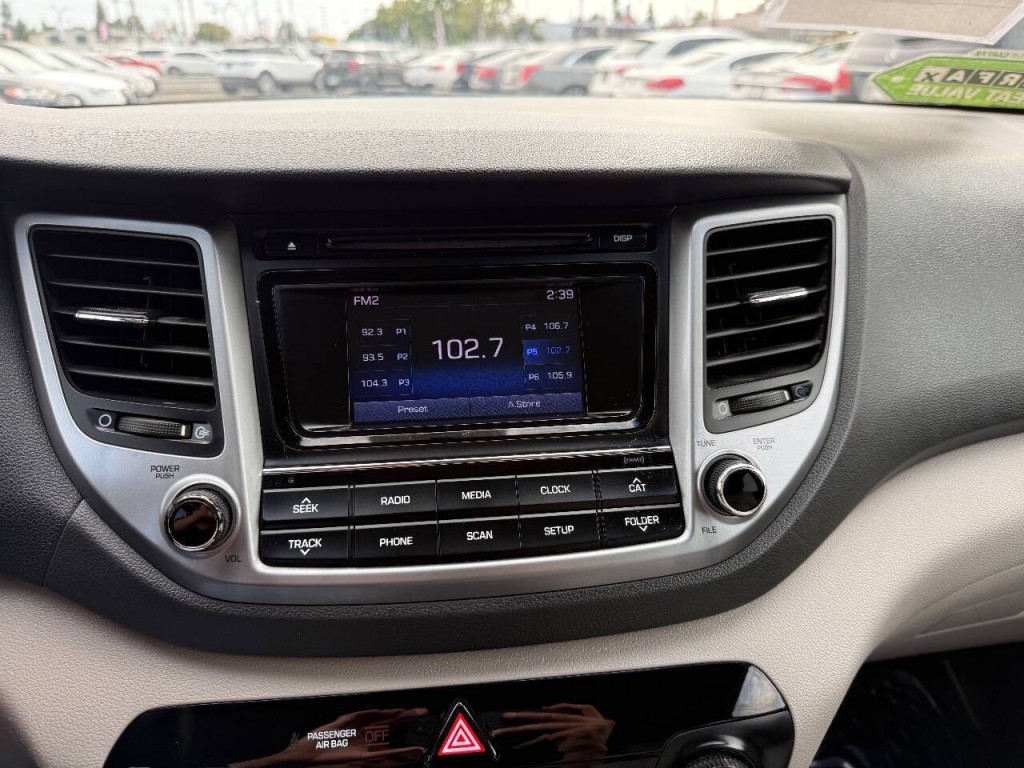 2017 Hyundai Tucson Image 19