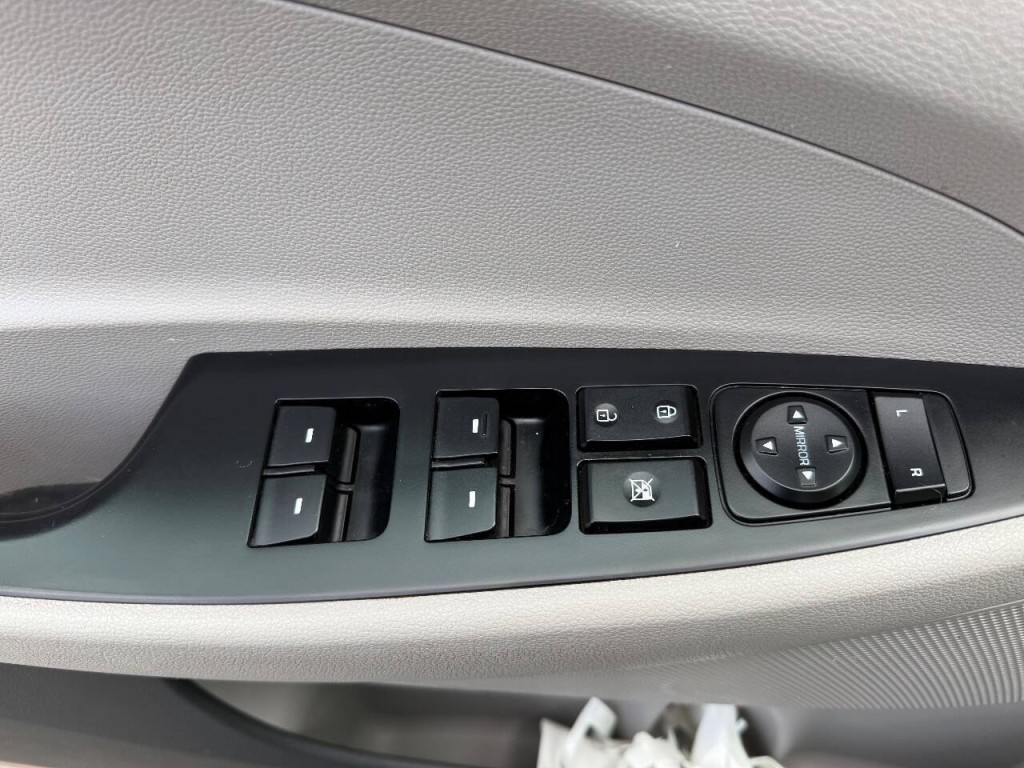 2017 Hyundai Tucson Image 23
