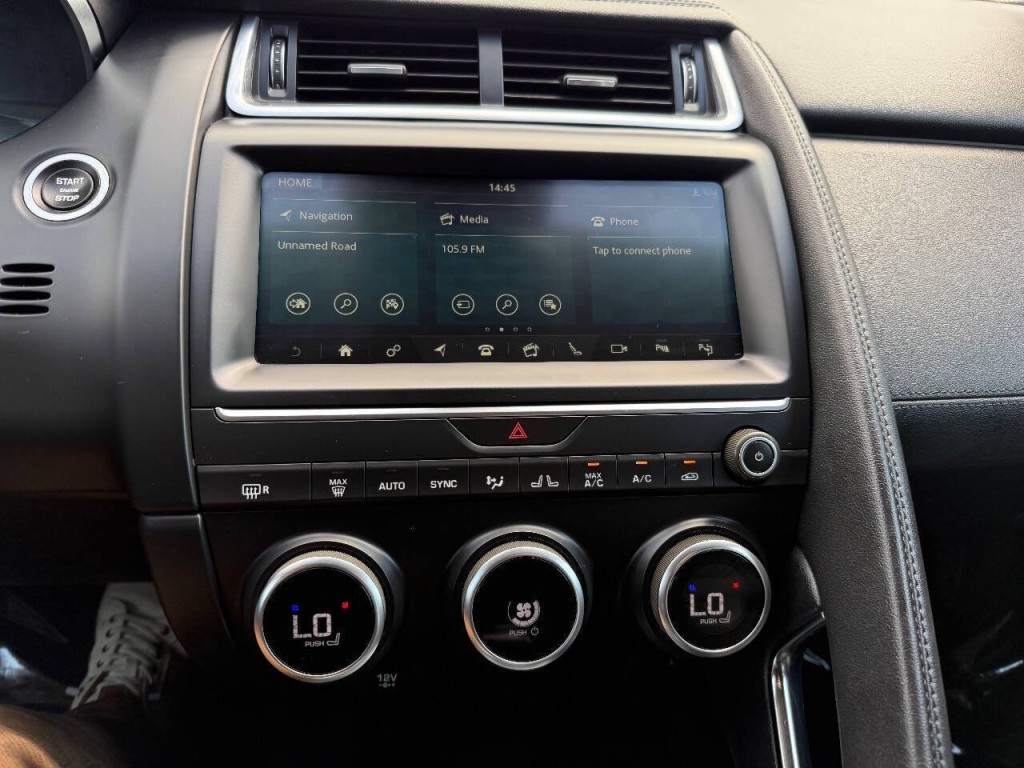 2018 Jaguar E-pace Image 20