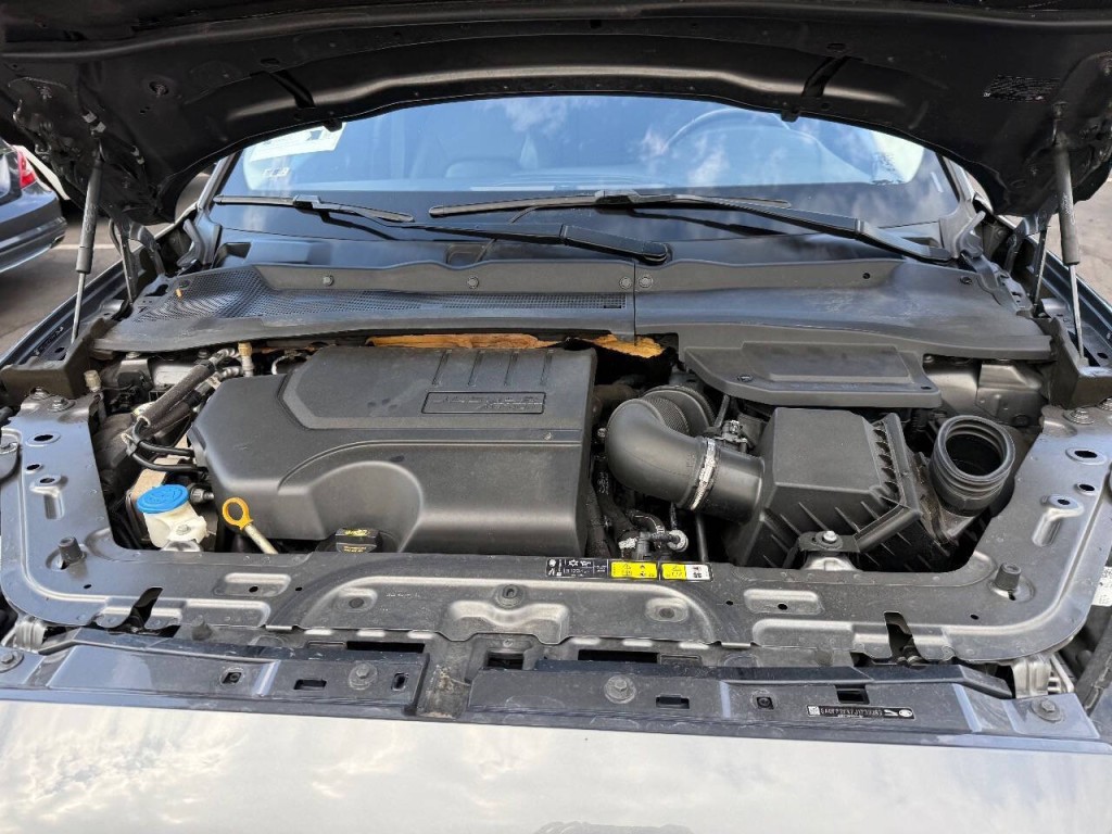 2018 Jaguar E-pace Image 34