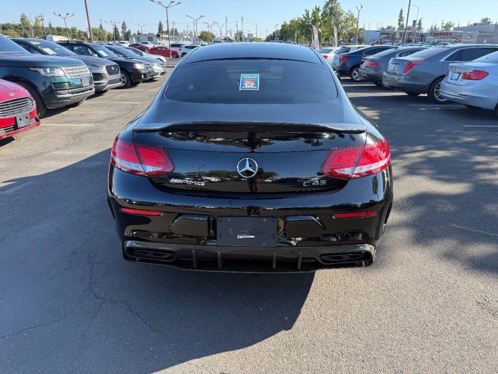 2017 Mercedes-Benz C-Class Image 6