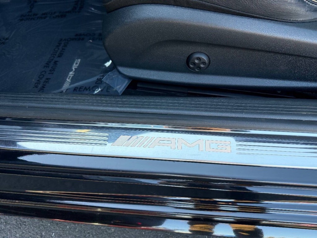 2017 Mercedes-Benz C-Class Image 26