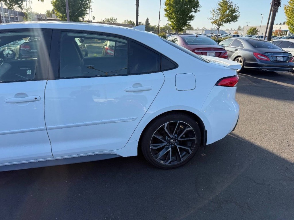 2022 Toyota Corolla Image 34