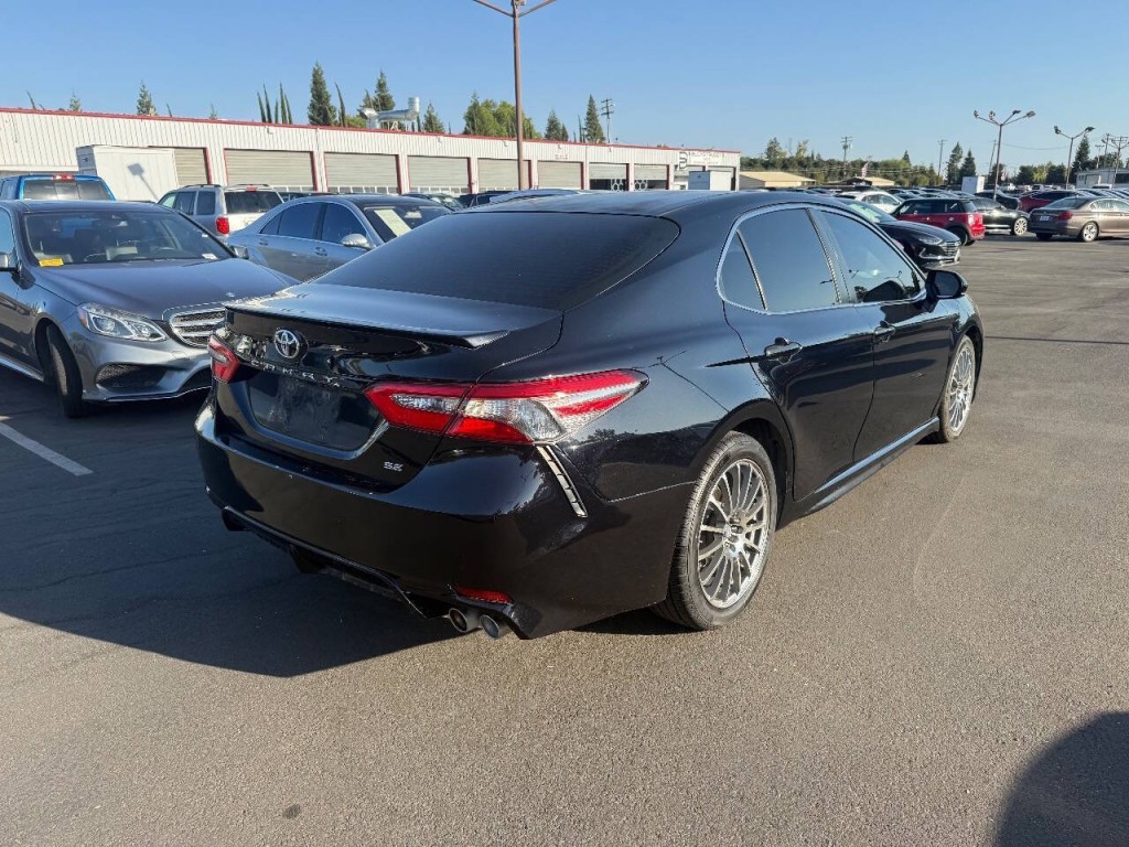 2018 Toyota Camry Image 5