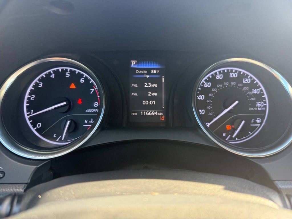2018 Toyota Camry Image 15