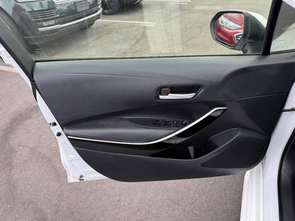 2023 Toyota Corolla Image 25