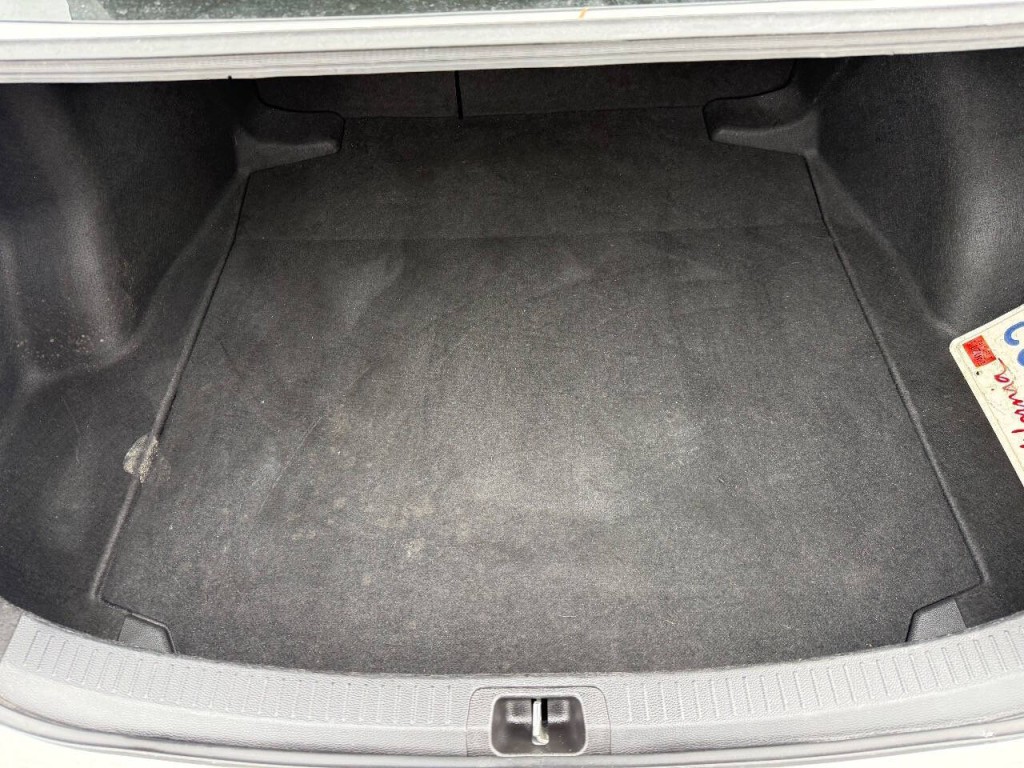 2023 Toyota Corolla Image 30