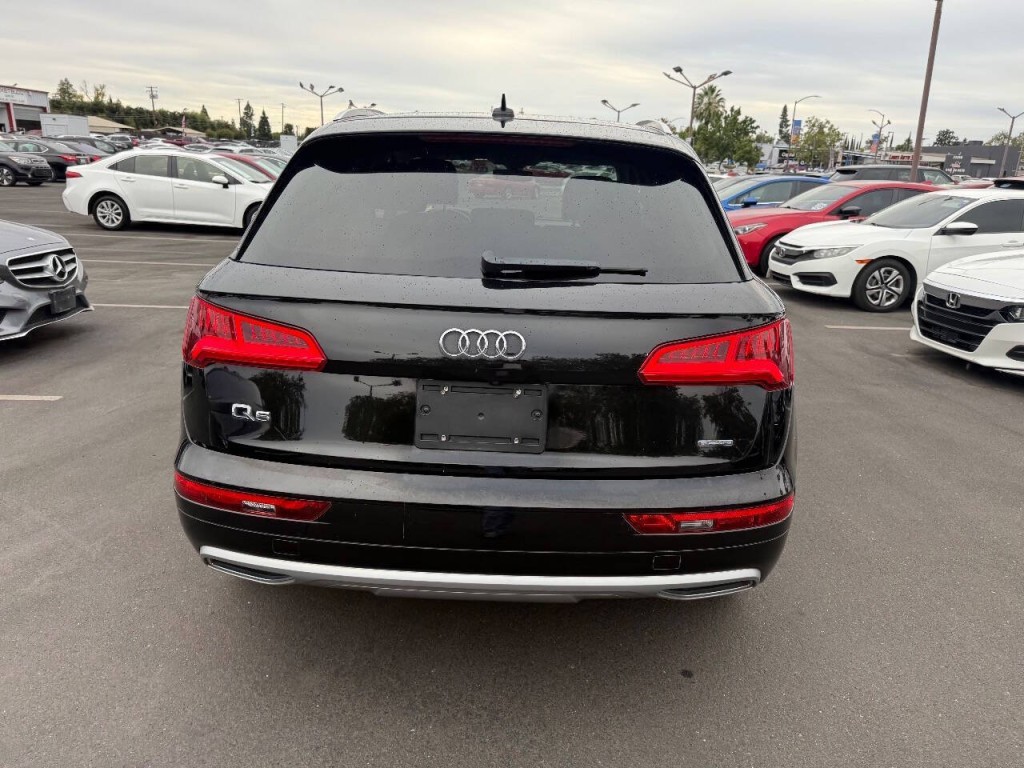 2019 Audi Q5 Image 6