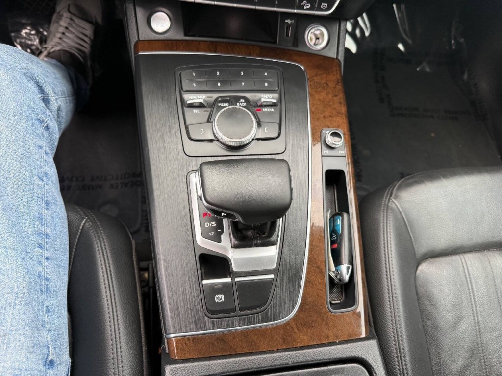 2019 Audi Q5 Image 23